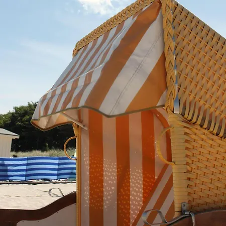 Strandnahe Mit Terrasse Und Parkplatz Apartmán *